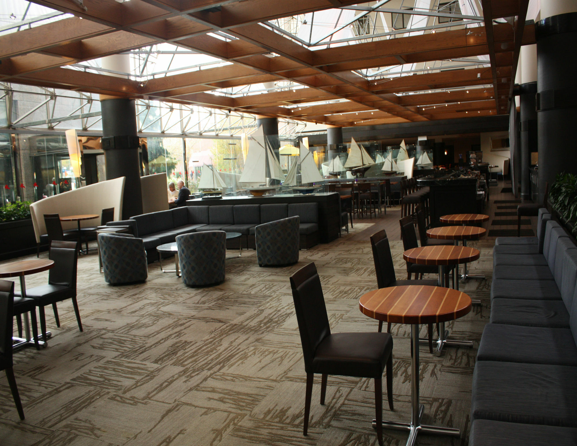 Ramada By Wyndham Buffalo Downtown Exterior photo